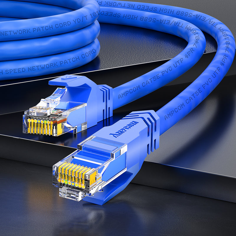 كابل توصيل شبكة AMPCOM CAT5e/CAT6 غير محمي (UTP) PVC لأجهزة الكمبيوتر المكتبية والمودم والموجه